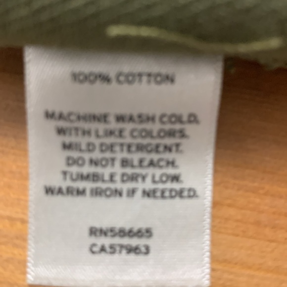 BR NWT Olive Green Mayfly Wash High rise Midweight Denim Shorts - Picture 8 of 9